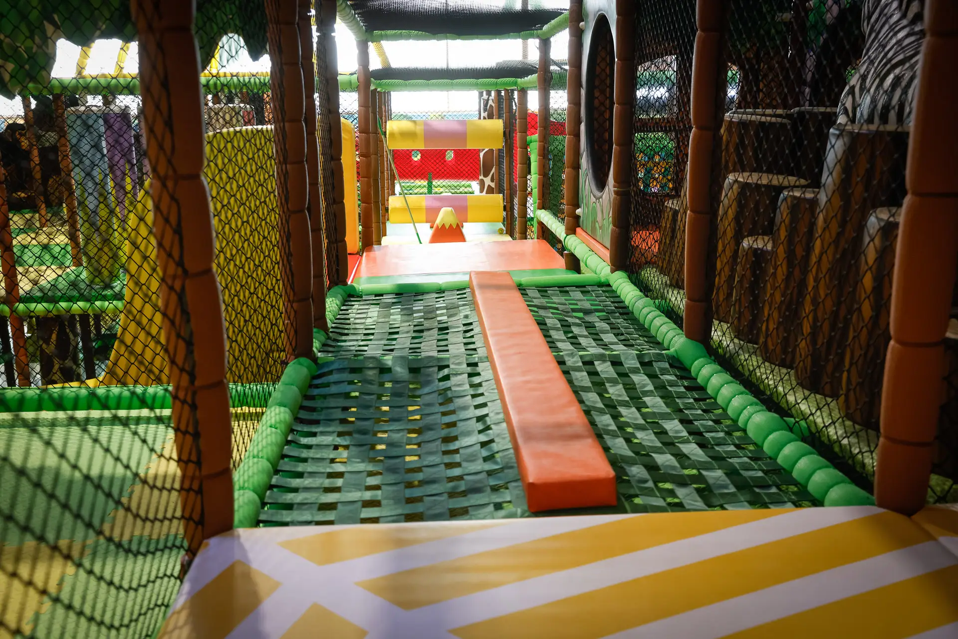 https://cocobambino.de/wp-content/uploads/2025/02/2025-01-428.webp